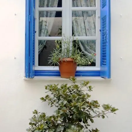 Appartement Idroussa à Batsíon Extérieur photo