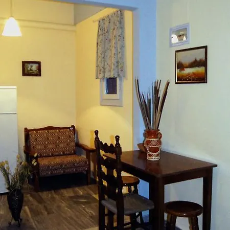 Appartement Idroussa à Batsíon Chambre photo
