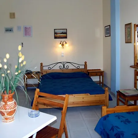Appartement Idroussa à Batsíon Chambre photo