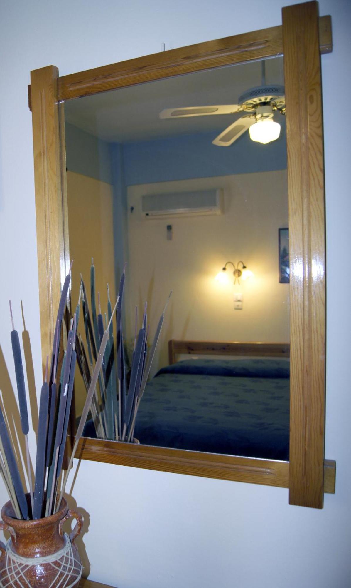 Idroussa Appartement Batsíon